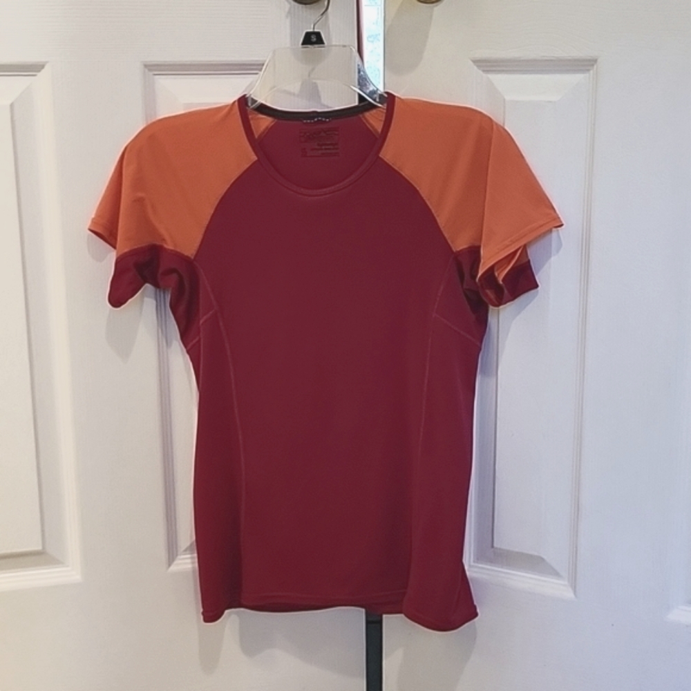 Women's Patagonia shirt